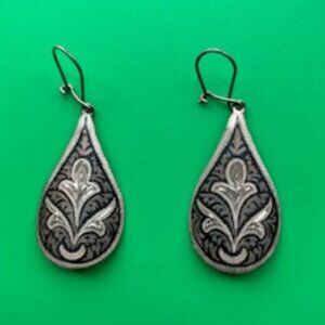 Silver Vintage Dangle Filigree Earrings